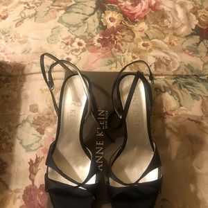 Ladies black strappy Stuart Weizmann sandals